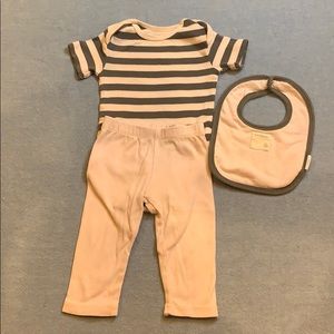 Burt’s Bees Matching Set